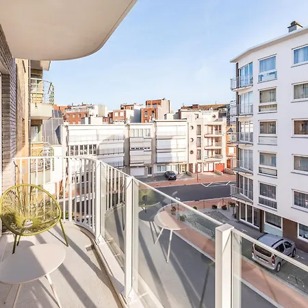 Apartment Near Dunes And In Zeedijk, Cleaning Included *